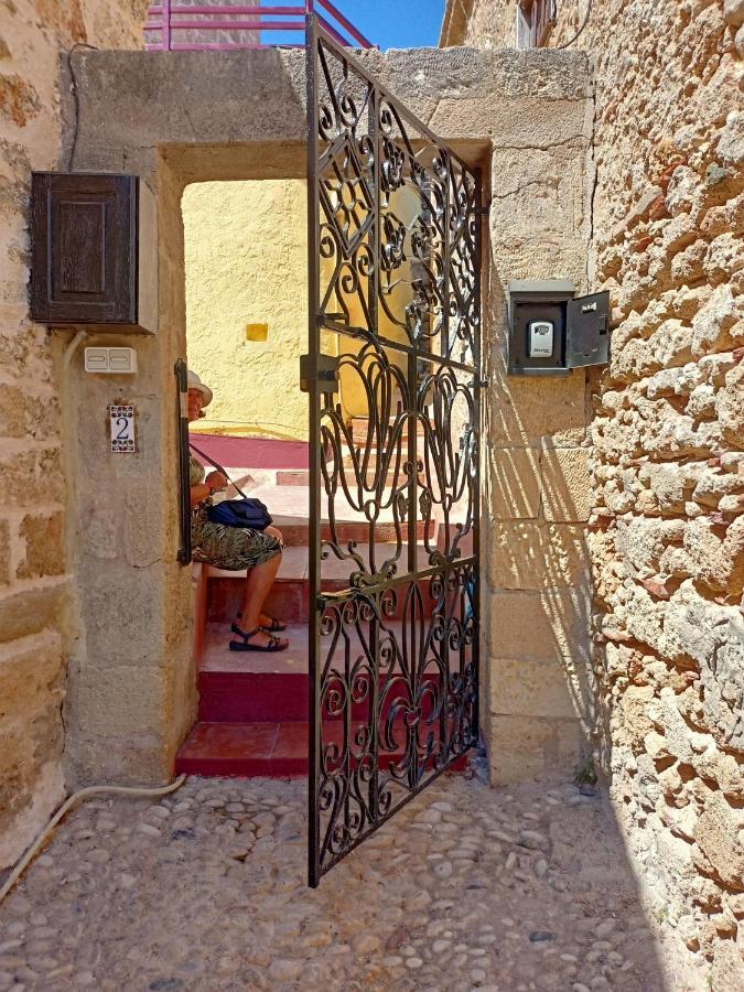 A Medieval Windmill Tower With Magnificent View Rhodes City Екстер'єр фото